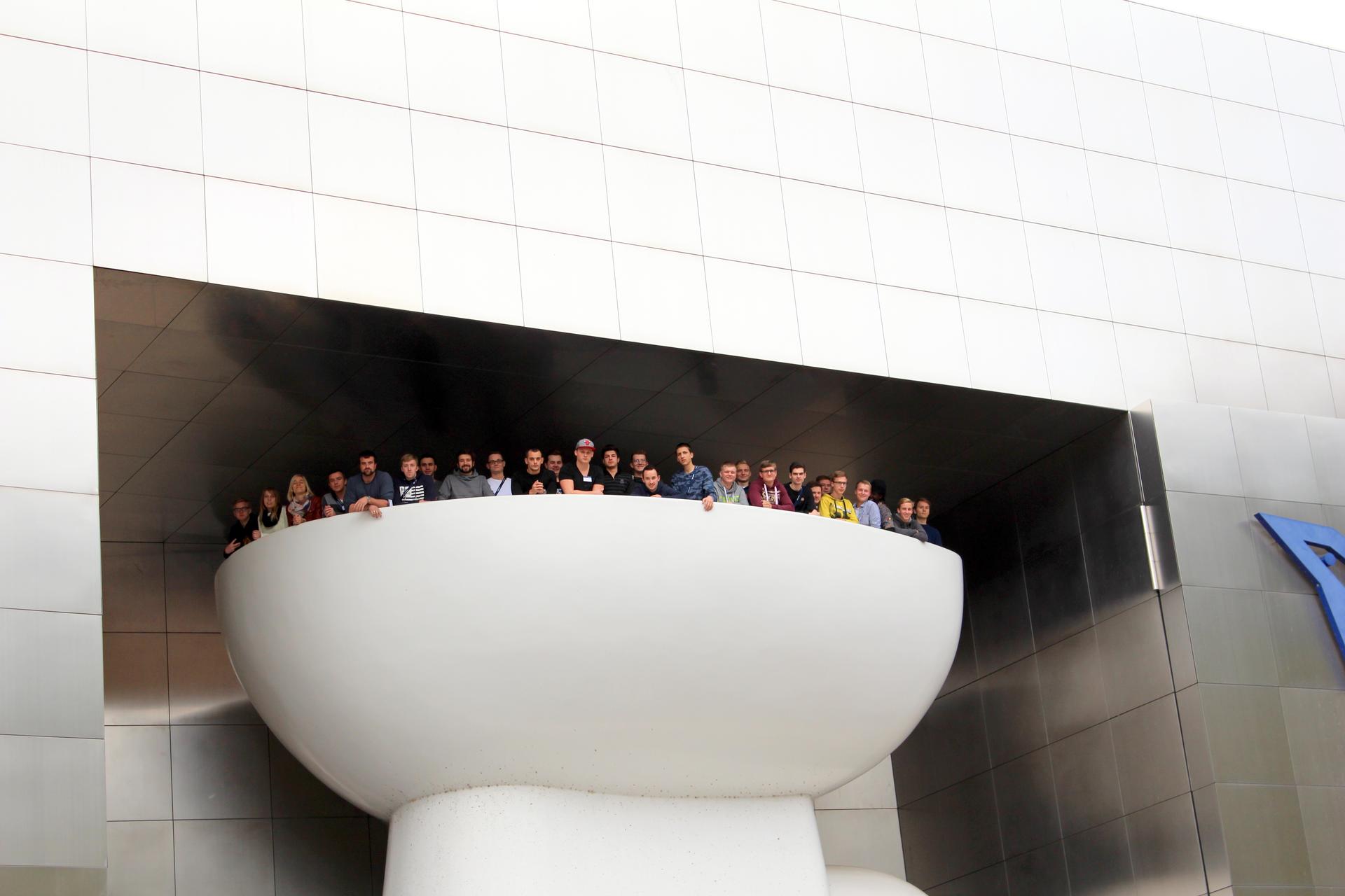 Azubi_Seminar_hansgrohe_ duravit_Gruppe_Riesen_WC